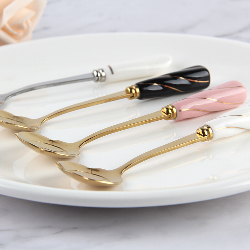 ملعقة تقليب قهوة من الفولاذ ال - مراجعة Kitchen Gadgets Gold وسعره